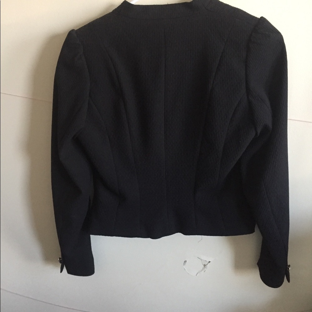 Nice Blazer - image 4